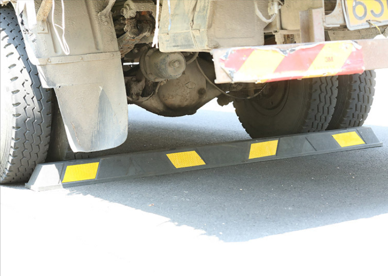 Extended Polka Dot Rubber Parking Stopper -Application Scene